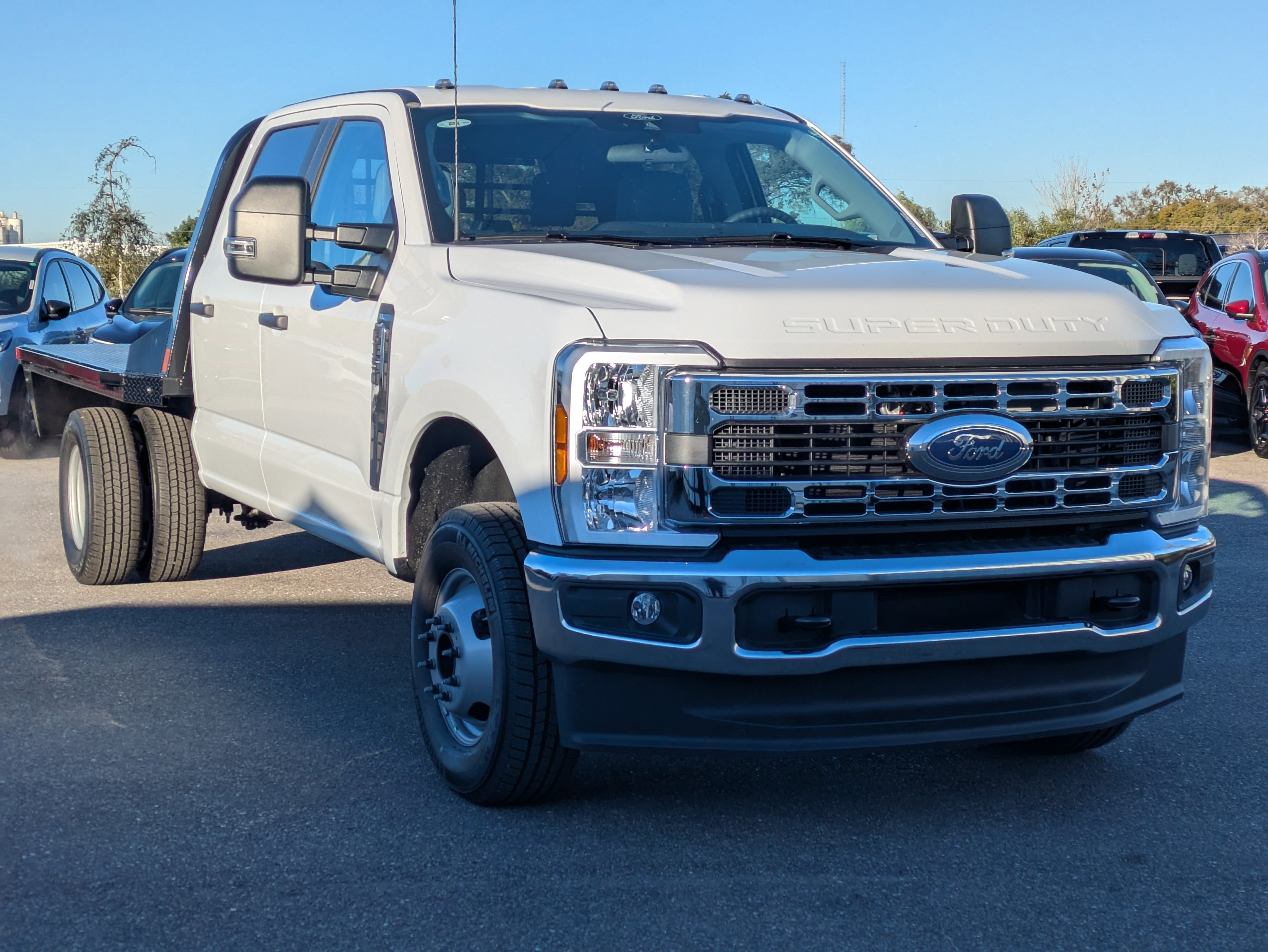 New 2026 Ford F350 XL w/ XL Chrome Package AWD/4WD image 2