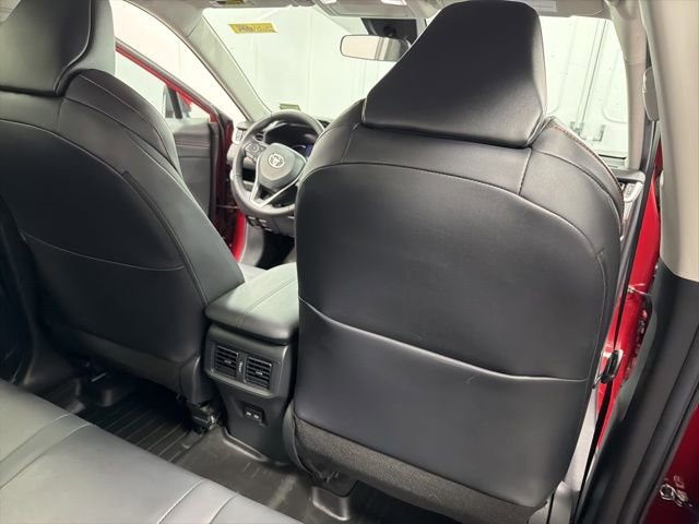 Used 2023 Toyota RAV4 Adventure image 19