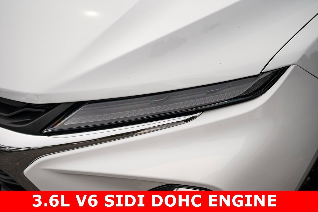 Used 2023 Chevrolet Blazer LT image 3