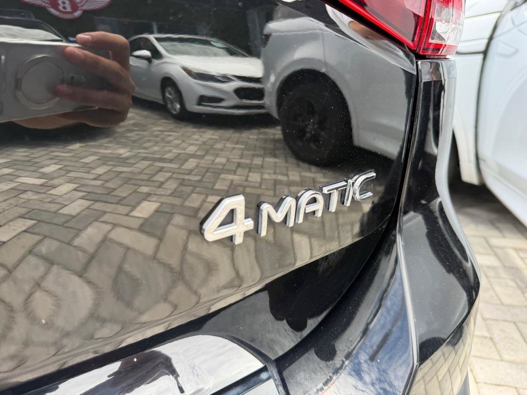 Used 2022 Mercedes-Benz EQB 350 4MATIC image 10