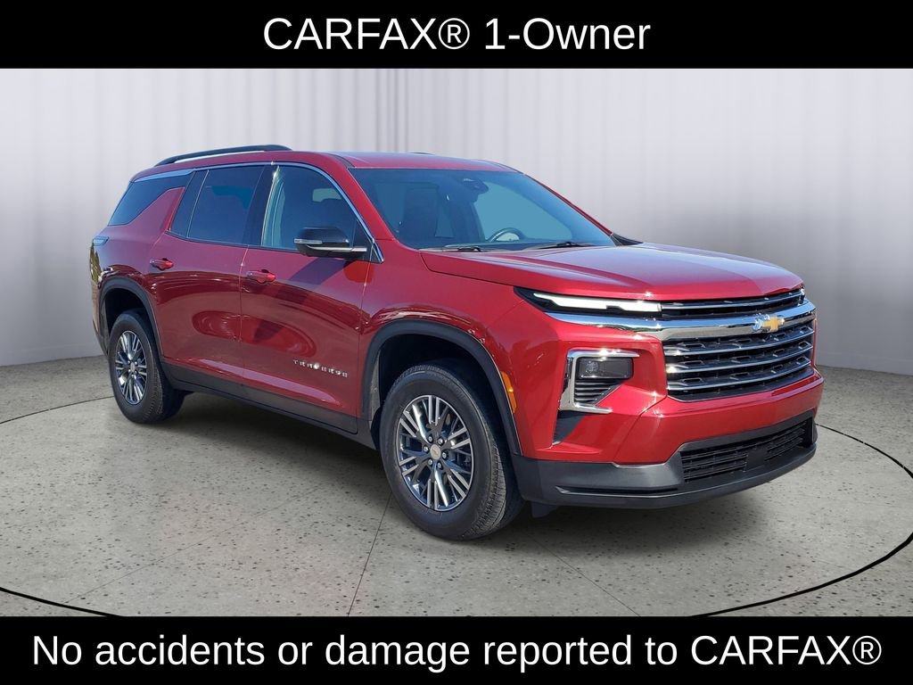 Used 2024 Chevrolet Traverse LT w/ LPO, Floor Liner Package FWD video 2