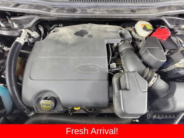 Used 2017 Ford Explorer XLT w/ Equipment Group 202A AWD/4WD image 34