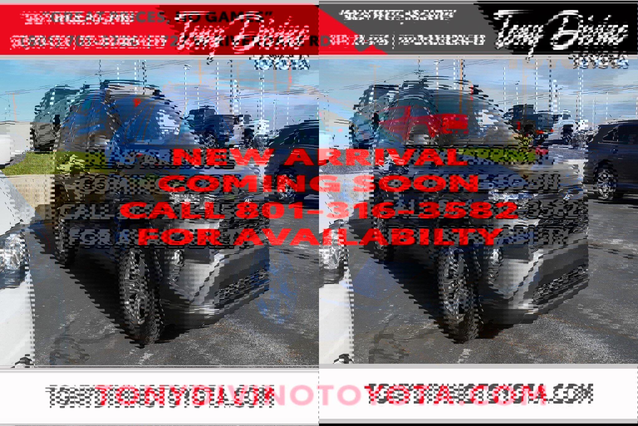 Used 2021 Toyota RAV4 XLE w/ Carpet Mat Package (TMS)