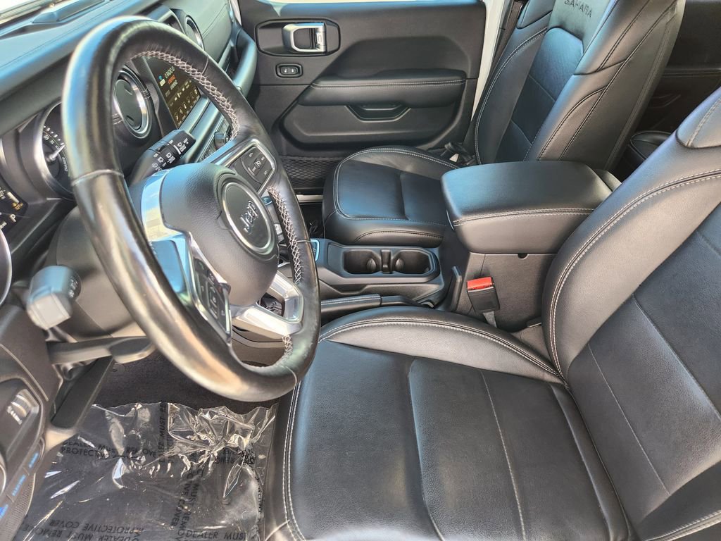 Used 2023 Jeep Wrangler Unlimited Sahara w/ Cold Weather Group image 4