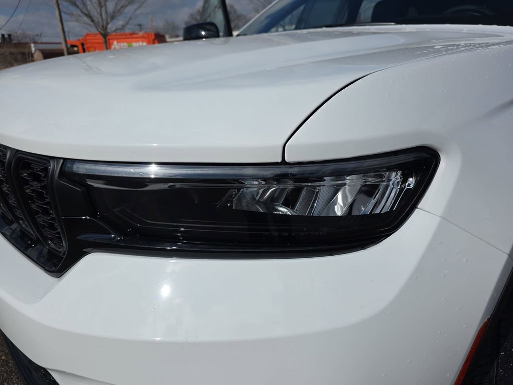 New 2025 Jeep Grand Cherokee Altitude image 30