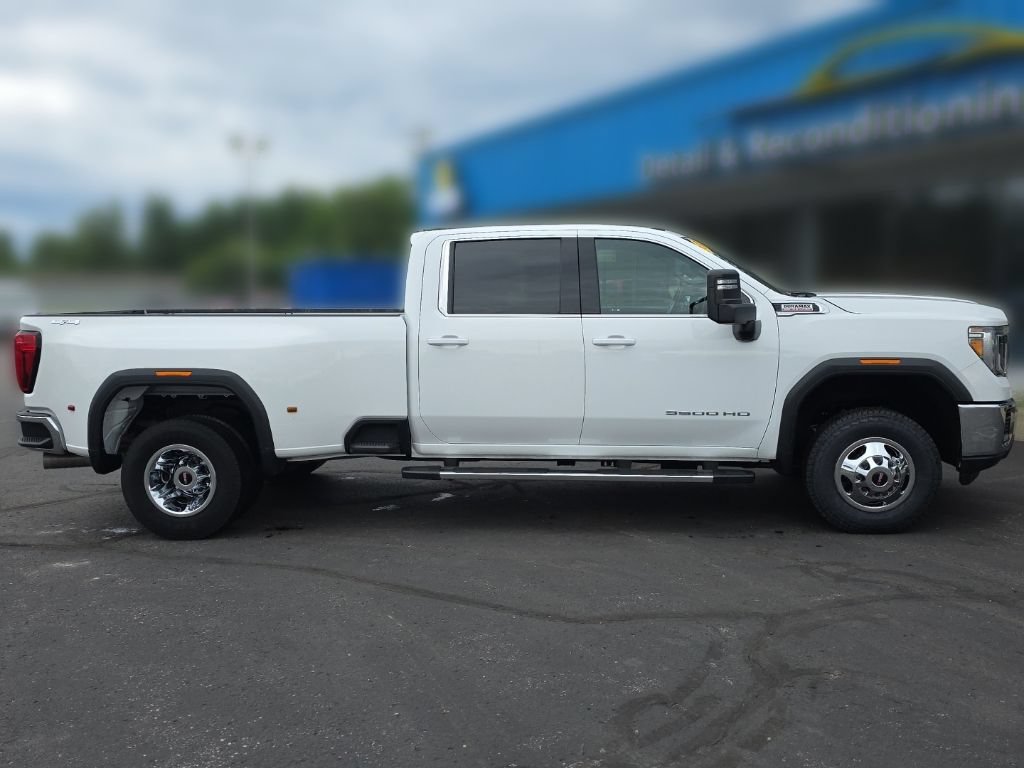 Used 2023 GMC Sierra 3500 SLE AWD/4WD image 9