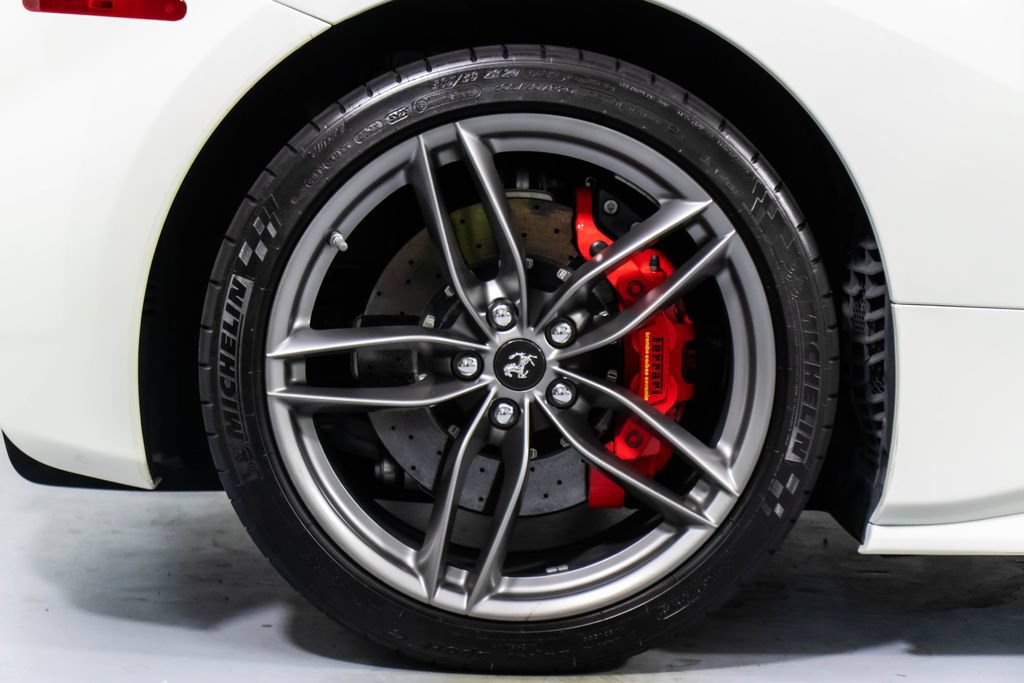 Certified 2019 Ferrari 488 Spider RWD image 57