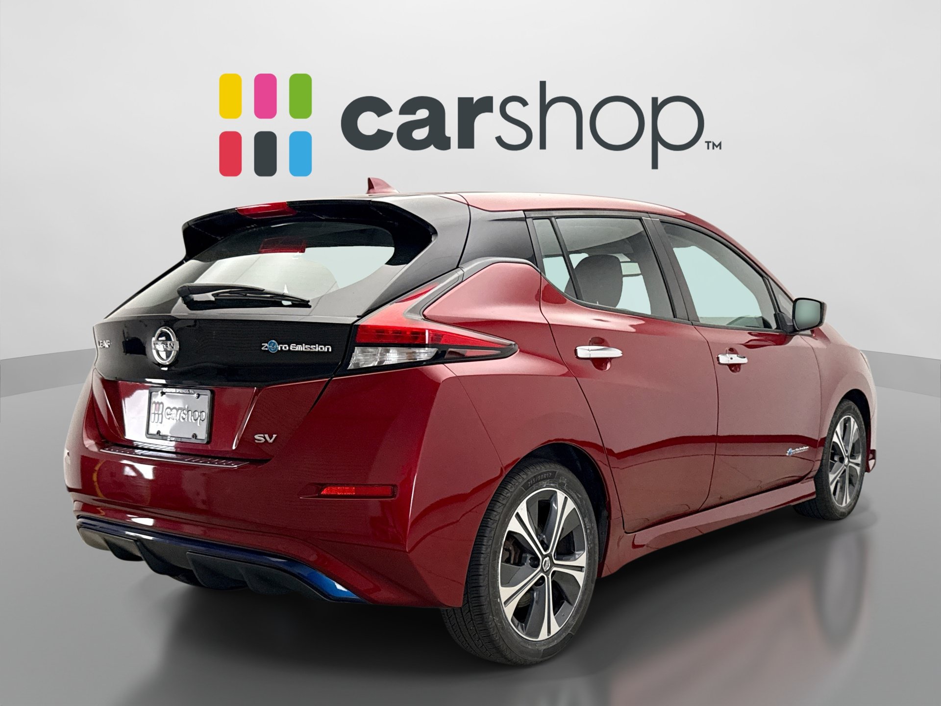 Used 2019 Nissan Leaf SV w/ SV Technology Package FWD image 5