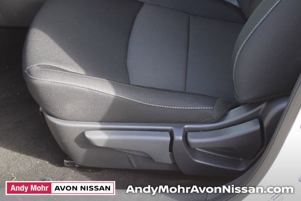 New 2025 Nissan Sentra SV image 9