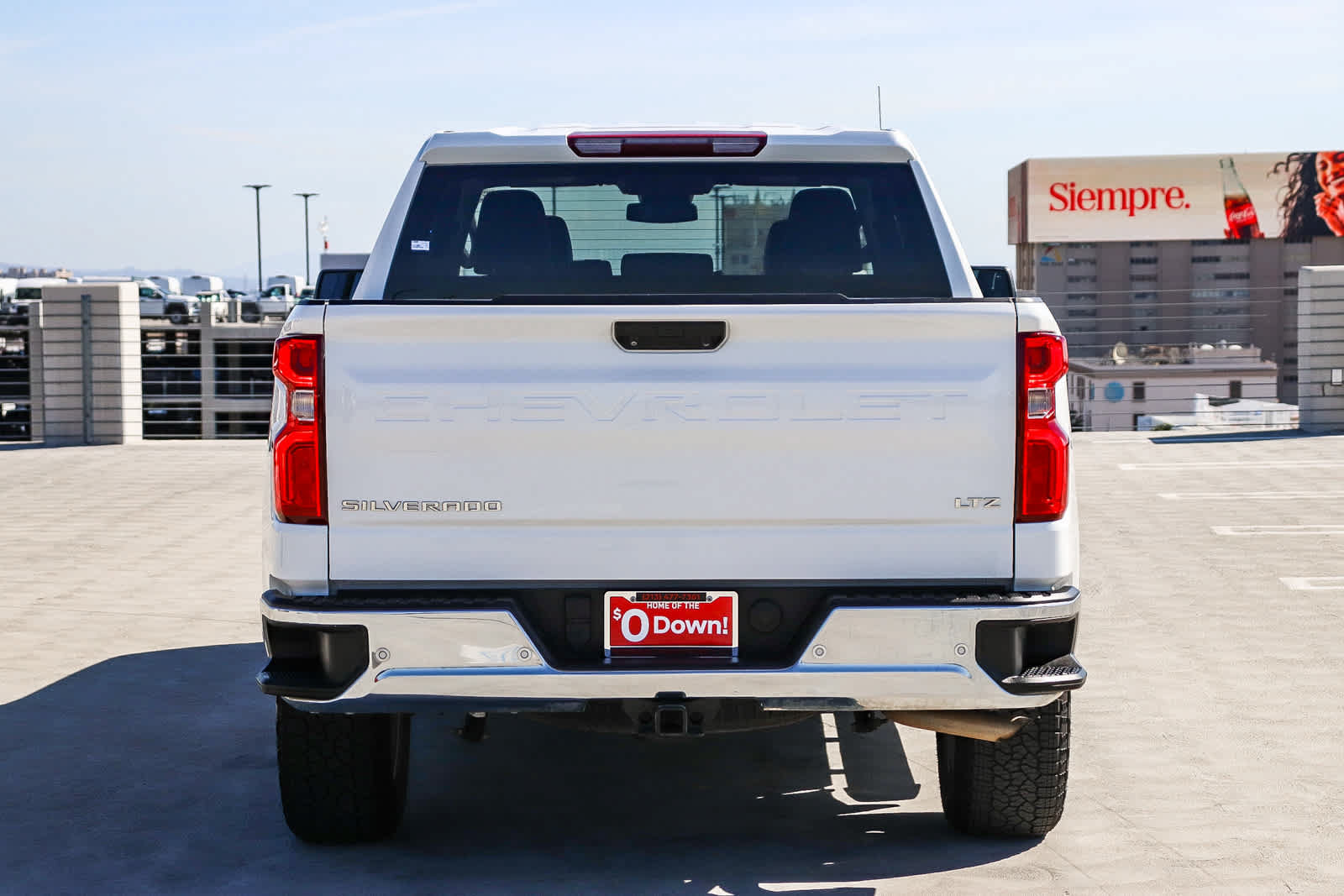 Used 2023 Chevrolet Silverado 1500 LTZ AWD/4WD image 5