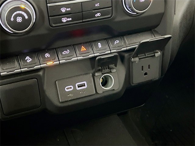 Used 2022 Chevrolet Silverado 1500 Custom Trail Boss image 19