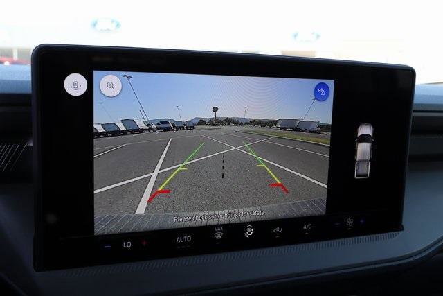 New 2025 Ford Maverick Lobo image 36