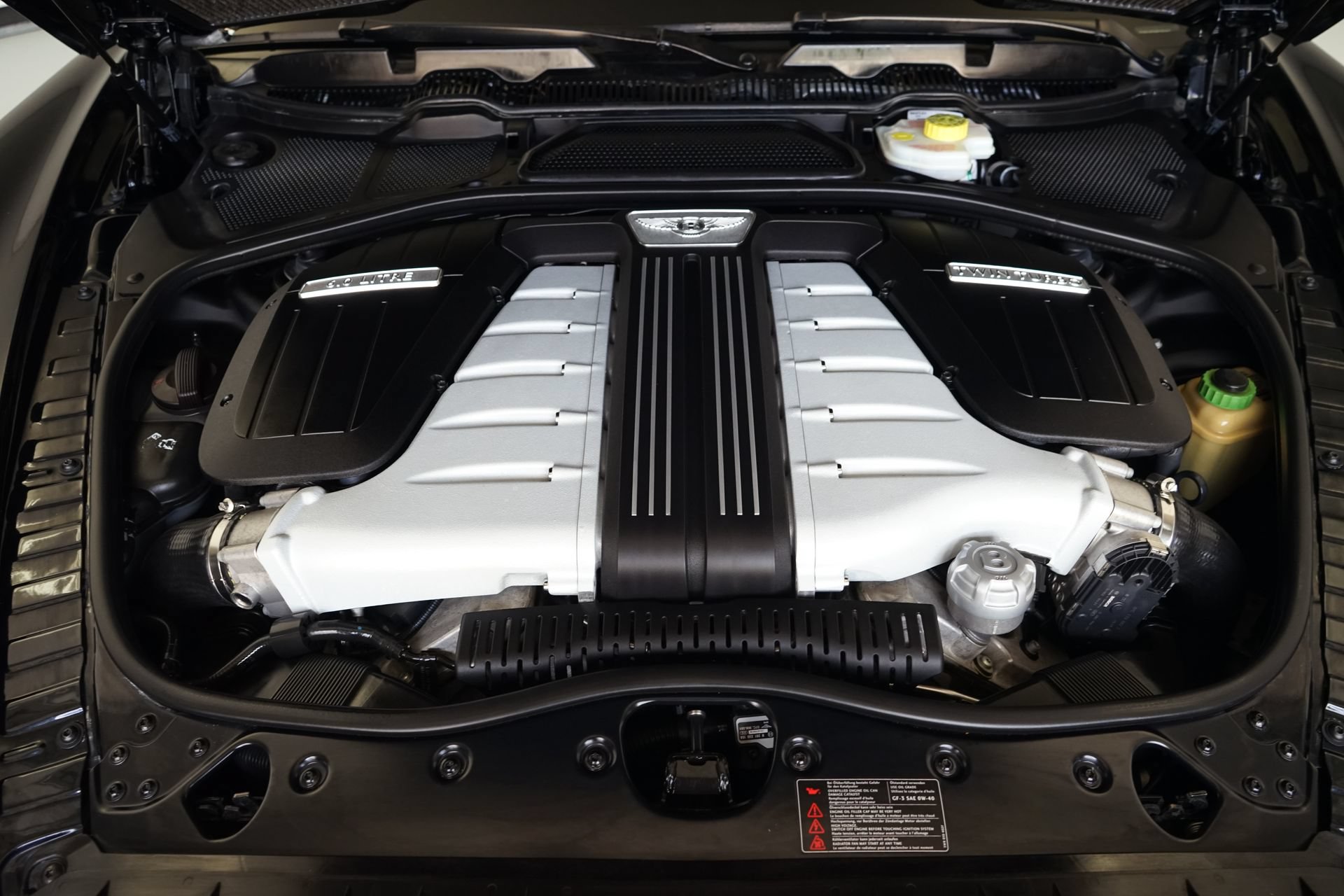 Used 2014 Bentley Flying Spur W12 AWD/4WD image 30