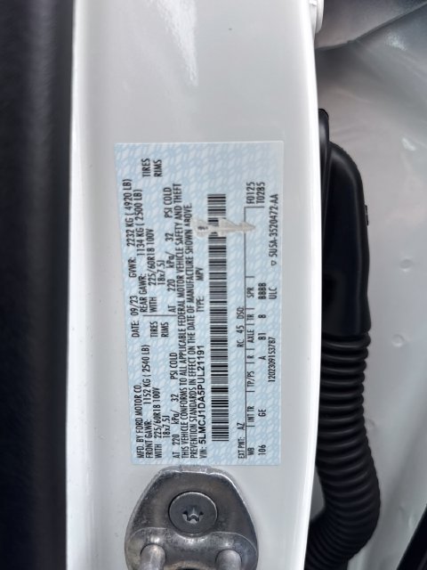 Used 2023 Lincoln Corsair AWD w/ Equipment Group 101A image 32