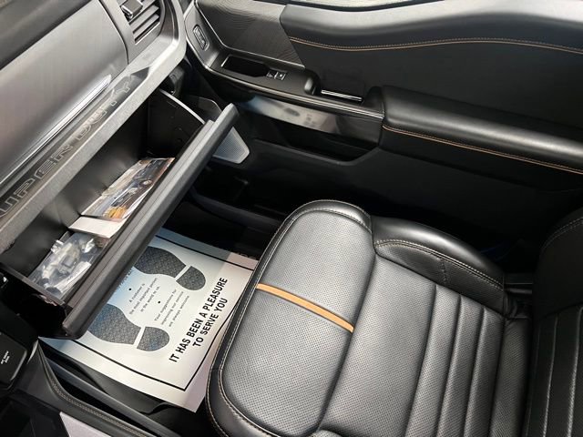 Used 2024 Ford F350 Platinum image 40