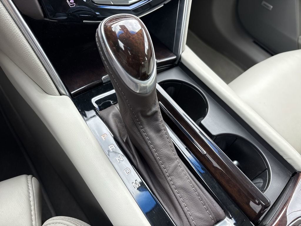 Used 2016 Cadillac XTS Platinum FWD image 17