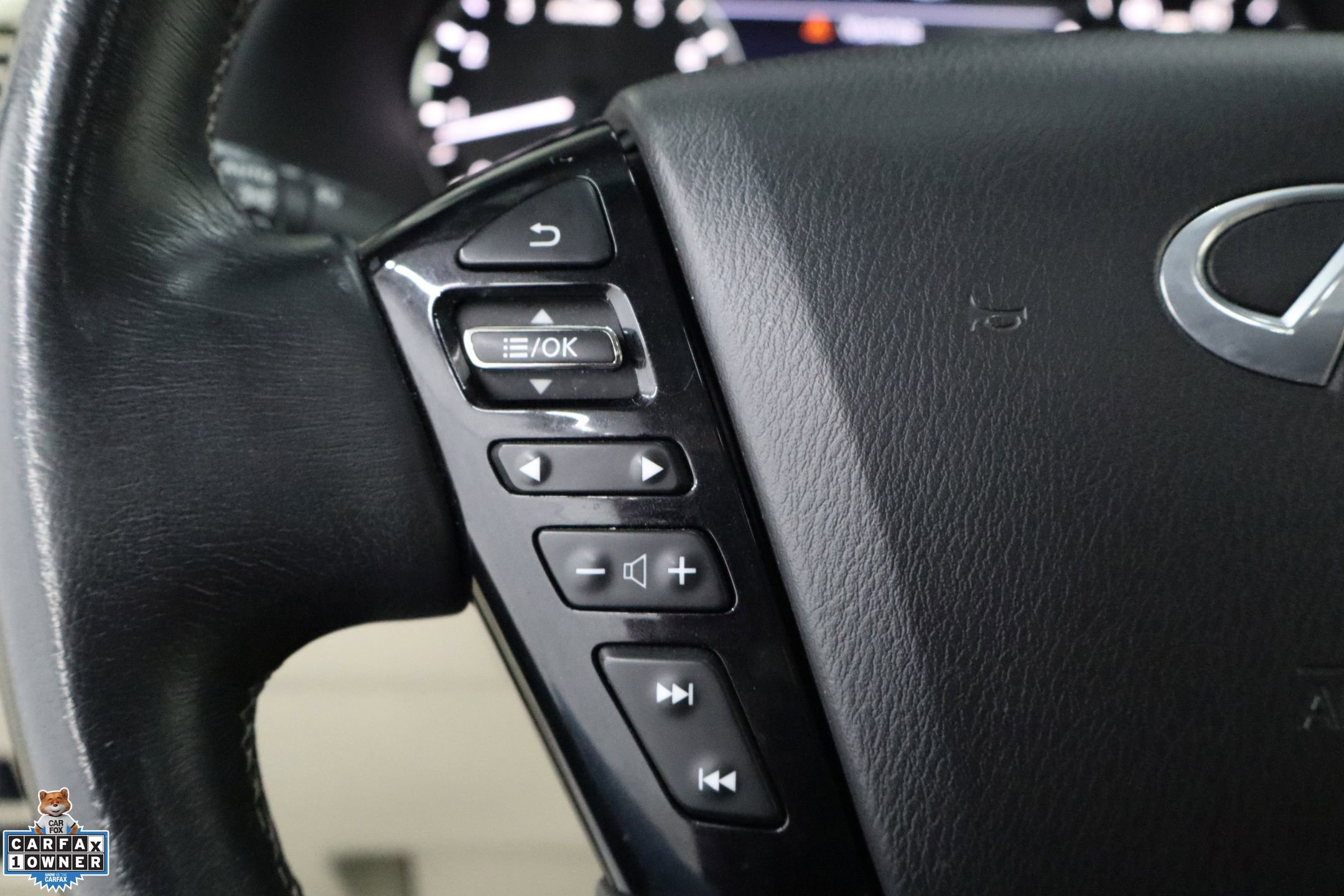 Used 2023 INFINITI QX80 Luxe w/ Cargo Package image 16