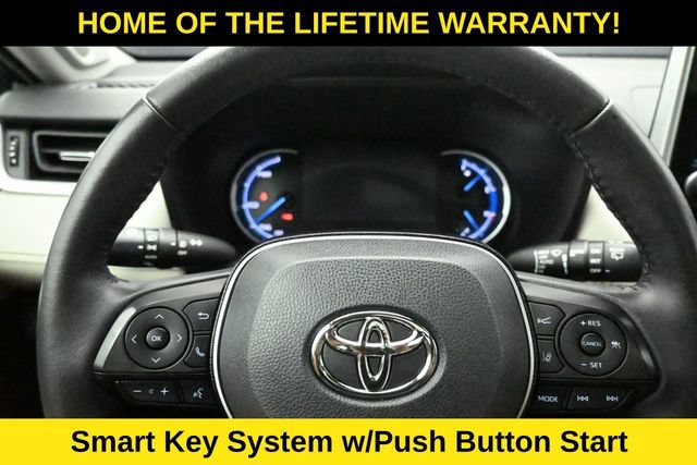 Used 2021 Toyota RAV4 Limited AWD/4WD image 19