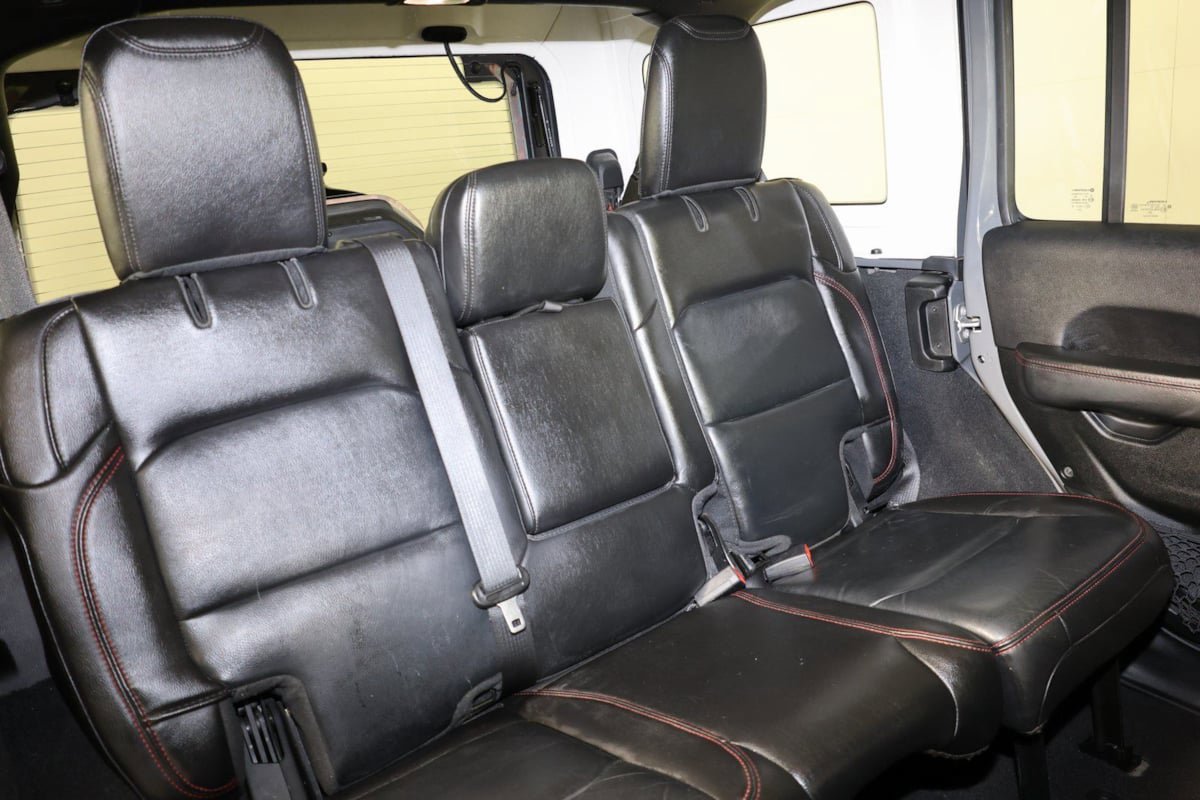 Used 2021 Jeep Wrangler Unlimited Rubicon AWD/4WD image 33