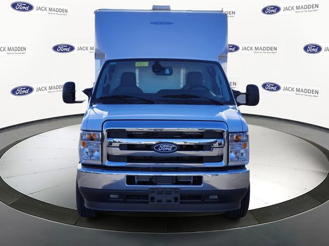 New 2026 Ford E-350 and Econoline 350 Super Duty w/ Power Equipment Group RWD image 8