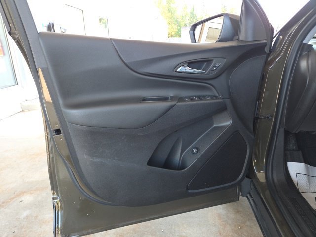 Used 2024 Chevrolet Equinox LT w/ LPO, Floor Liner Package AWD/4WD image 39