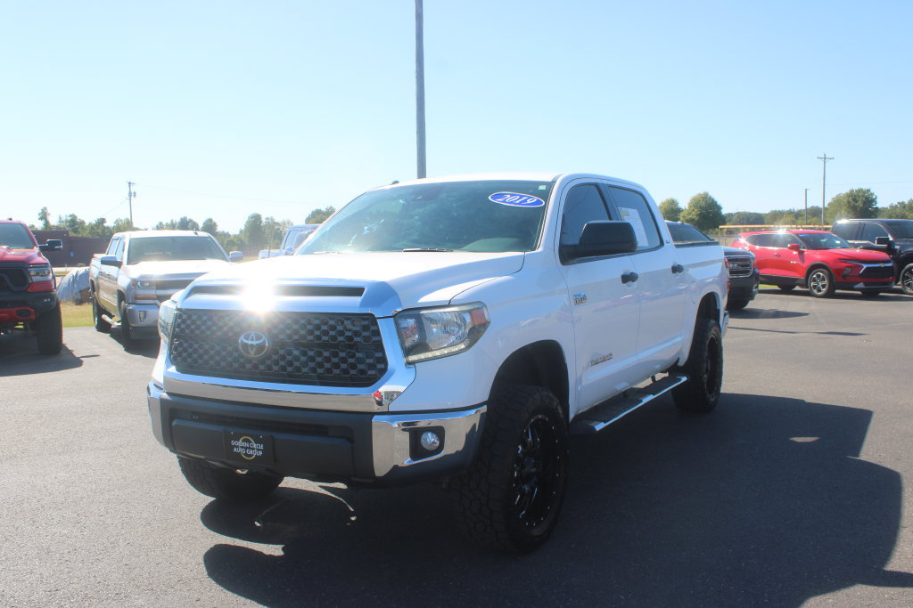 Used 2019 Toyota Tundra SR5 w/ SR5 Upgrade Package AWD/4WD image 4