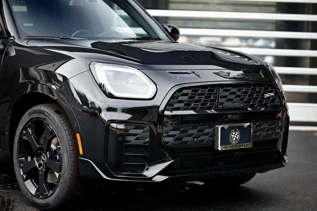 New 2026 MINI Cooper Countryman S w/ Comfort Package Max image 2