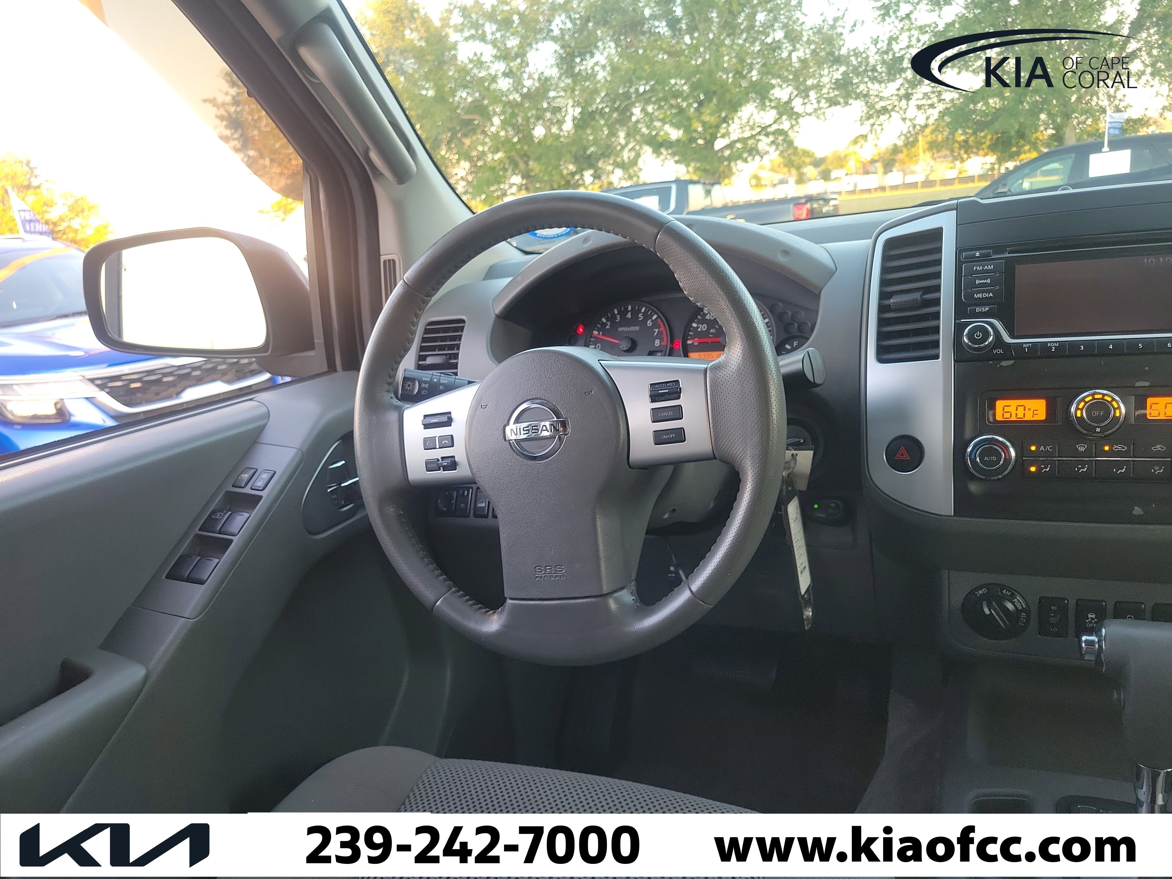 Used 2017 Nissan Frontier SV w/ SV Value Truck Package AWD/4WD image 20