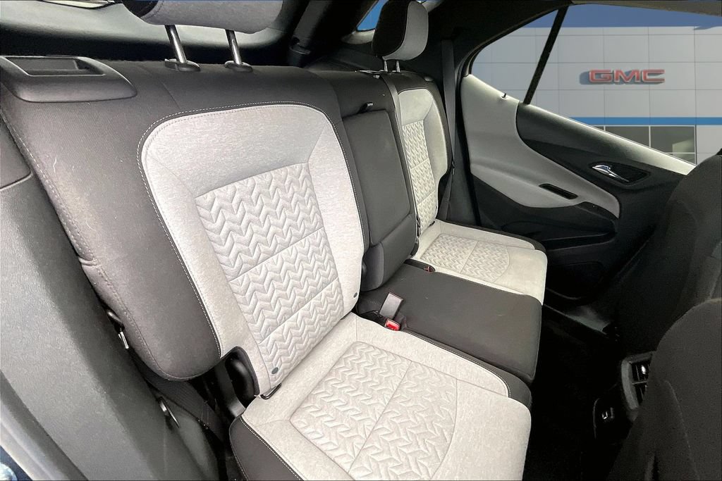 Used 2022 Chevrolet Equinox LT w/ Driver Convenience Package FWD image 25