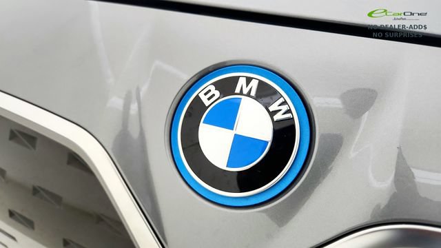 Used 2023 BMW i4 eDrive35 w/ Premium Package RWD image 36
