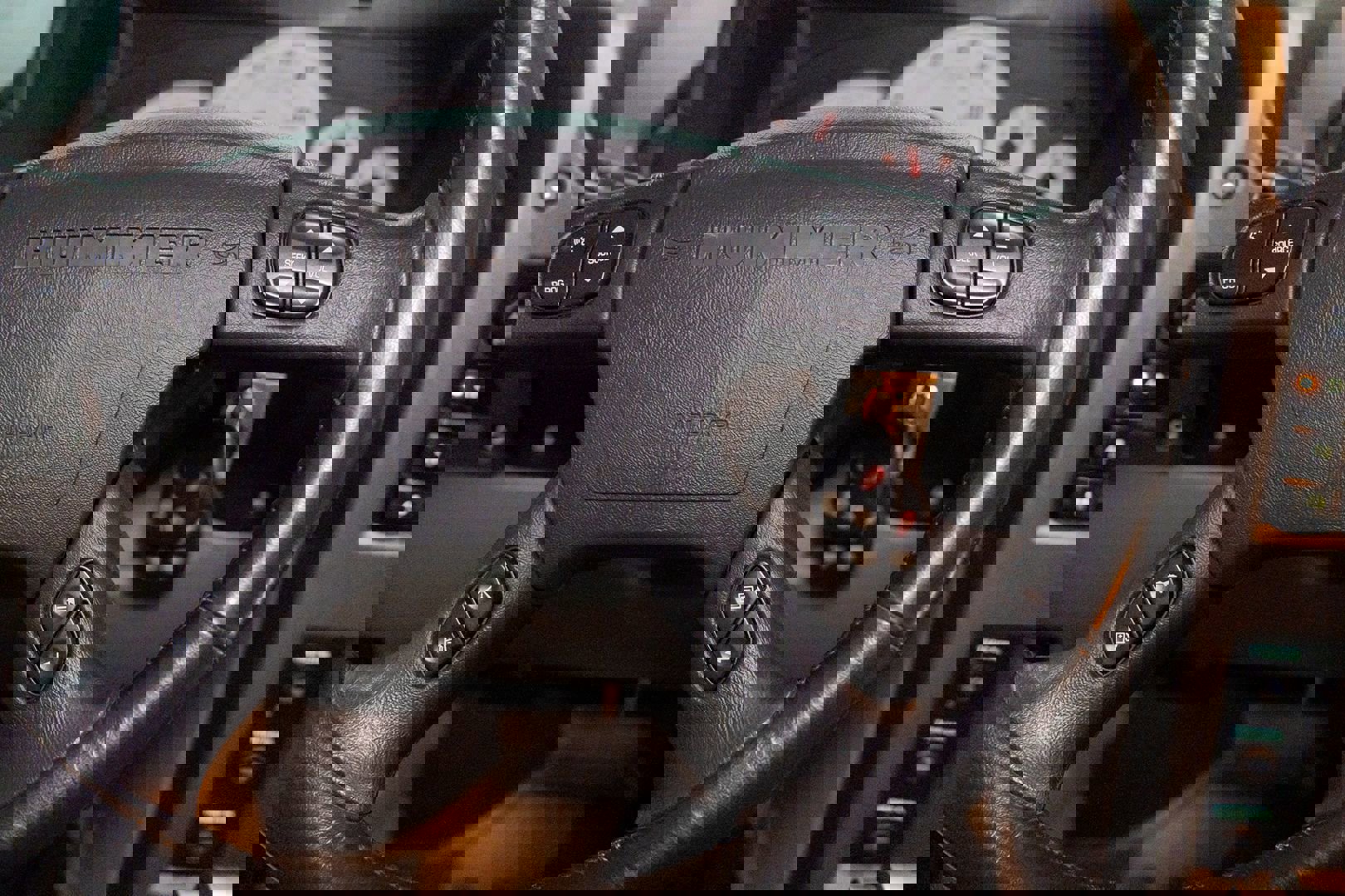 Used 2003 HUMMER H2 w/ Preferred Equipment Group image 51