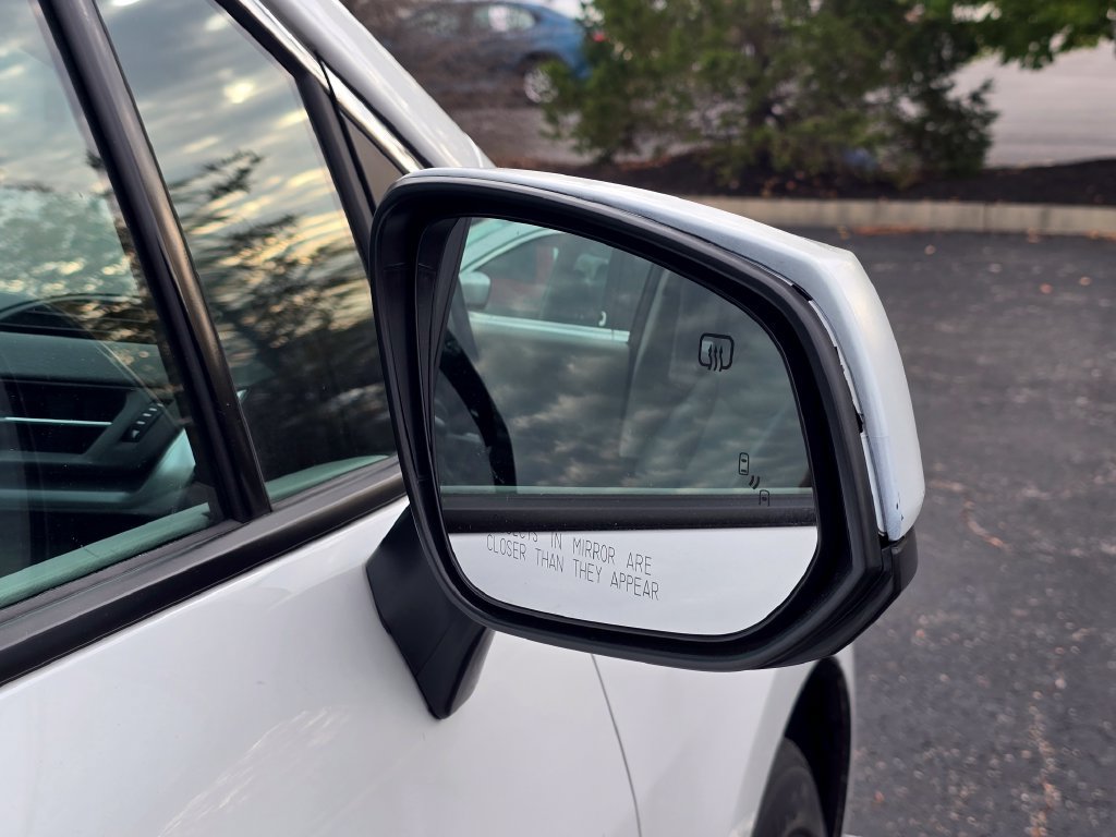 Certified 2022 Toyota Sienna XLE w/ XLE Plus Package FWD image 19