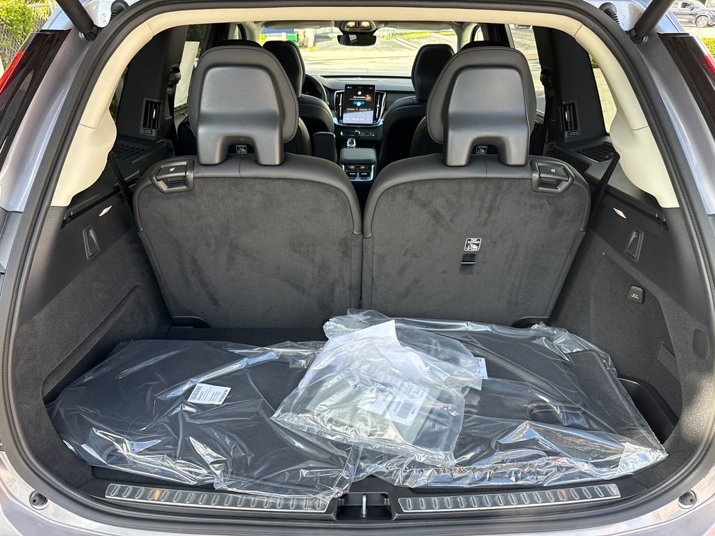 New 2026 Volvo XC90 B5 Ultra image 19