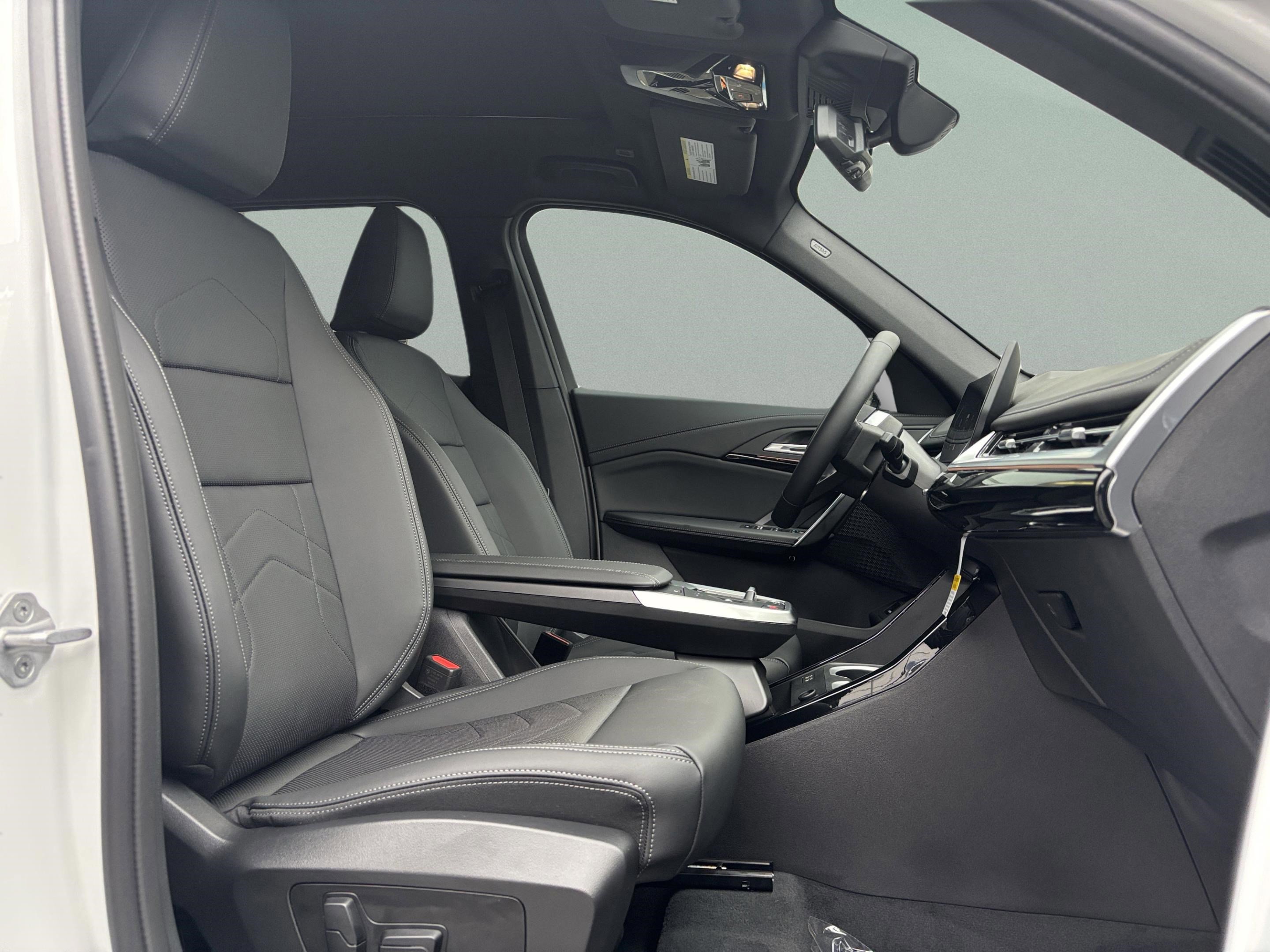 Used 2026 BMW X1 xDrive28i w/ Technology Package image 22