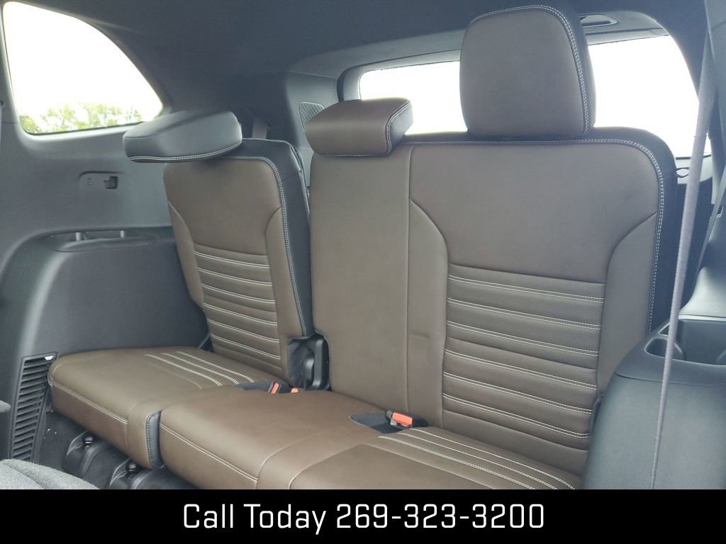 New 2026 GMC Acadia Denali Ultimate w/ LPO, Floor Liner Package image 27