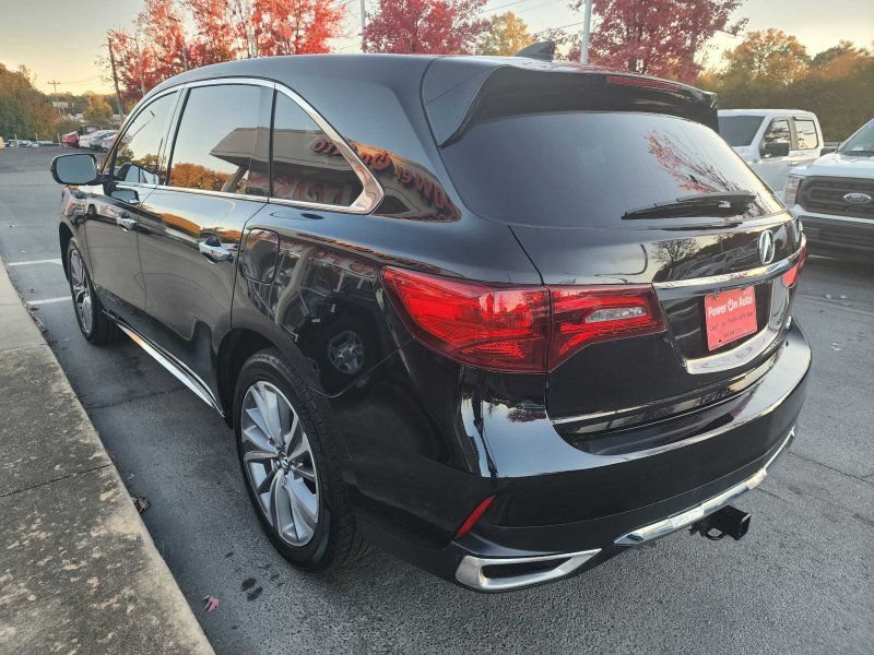 Used 2017 Acura MDX w/ Technology Package AWD/4WD image 4