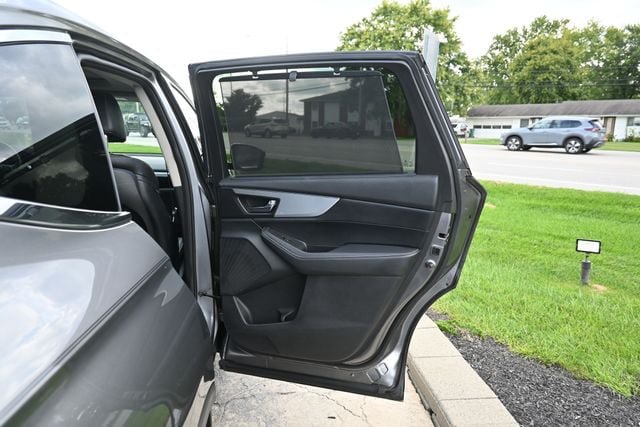Used 2023 Acura MDX w/ Technology Package AWD/4WD image 20