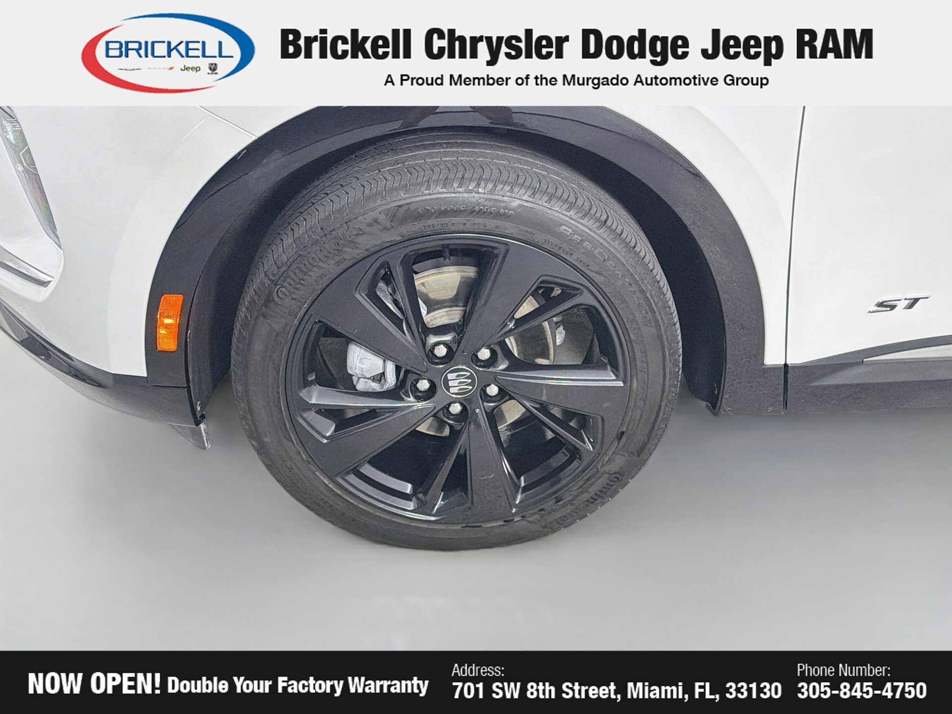 Used 2025 Buick Envision Sport Touring AWD/4WD image 42