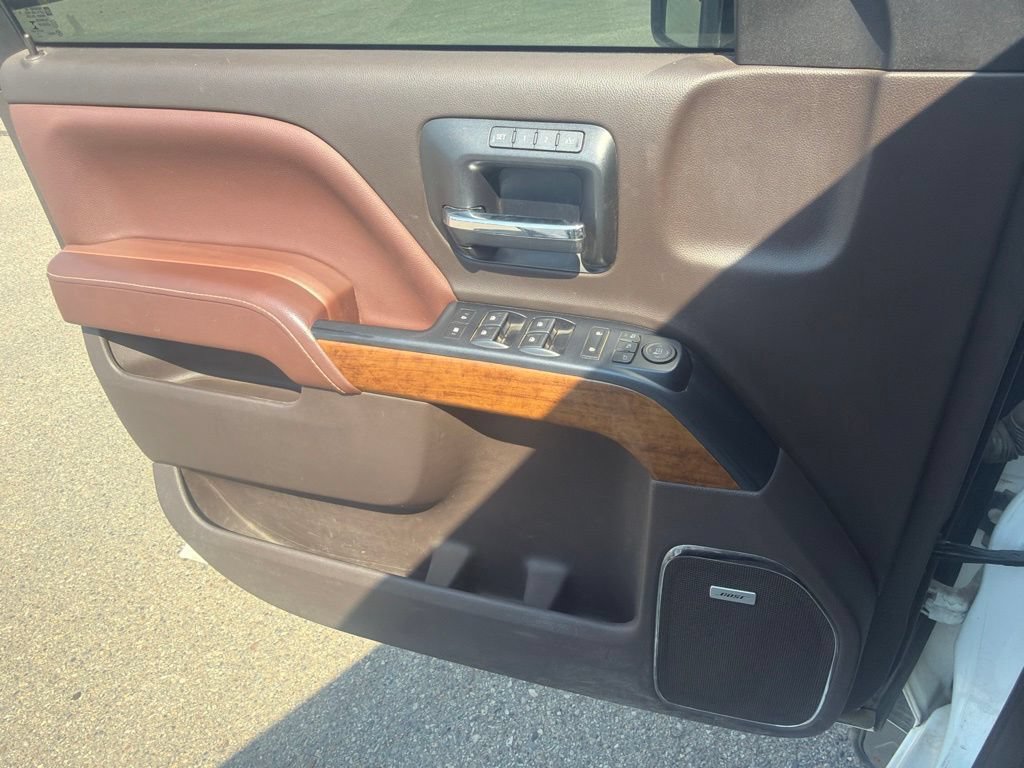 Used 2018 Chevrolet Silverado 2500 High Country w/ Duramax Plus Package AWD/4WD image 21