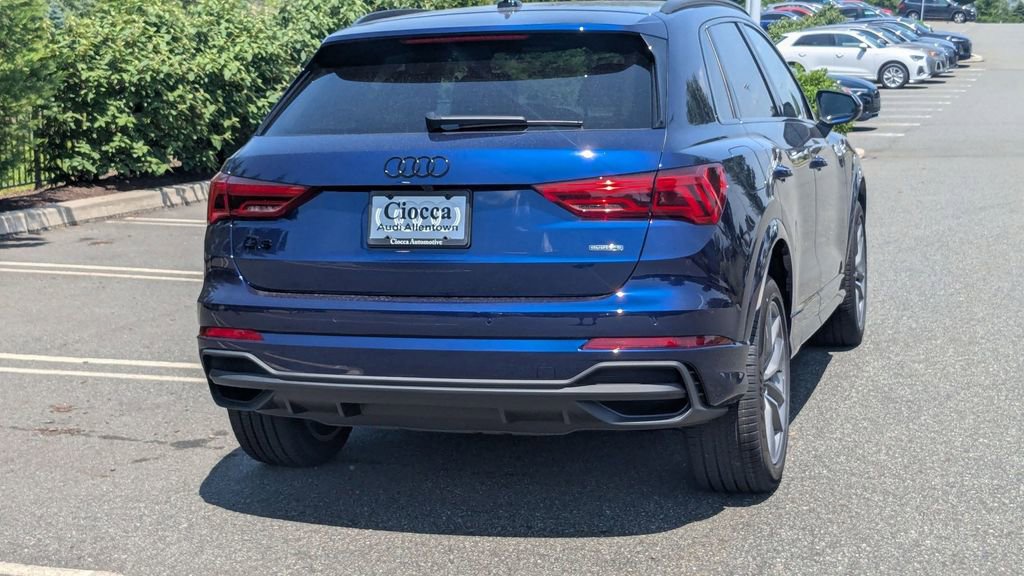 New 2025 Audi Q3 2.0T Premium image 6