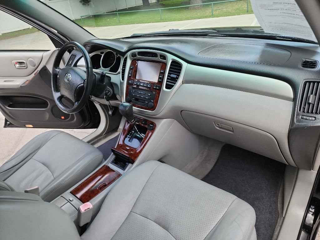 Used 2006 Toyota Highlander Limited AWD/4WD image 39