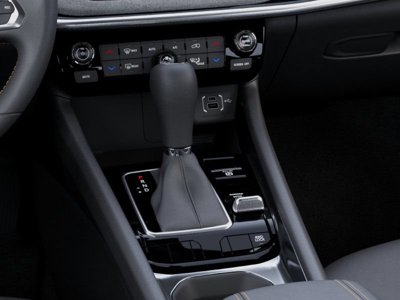 New 2026 Jeep Compass Latitude AWD/4WD image 25