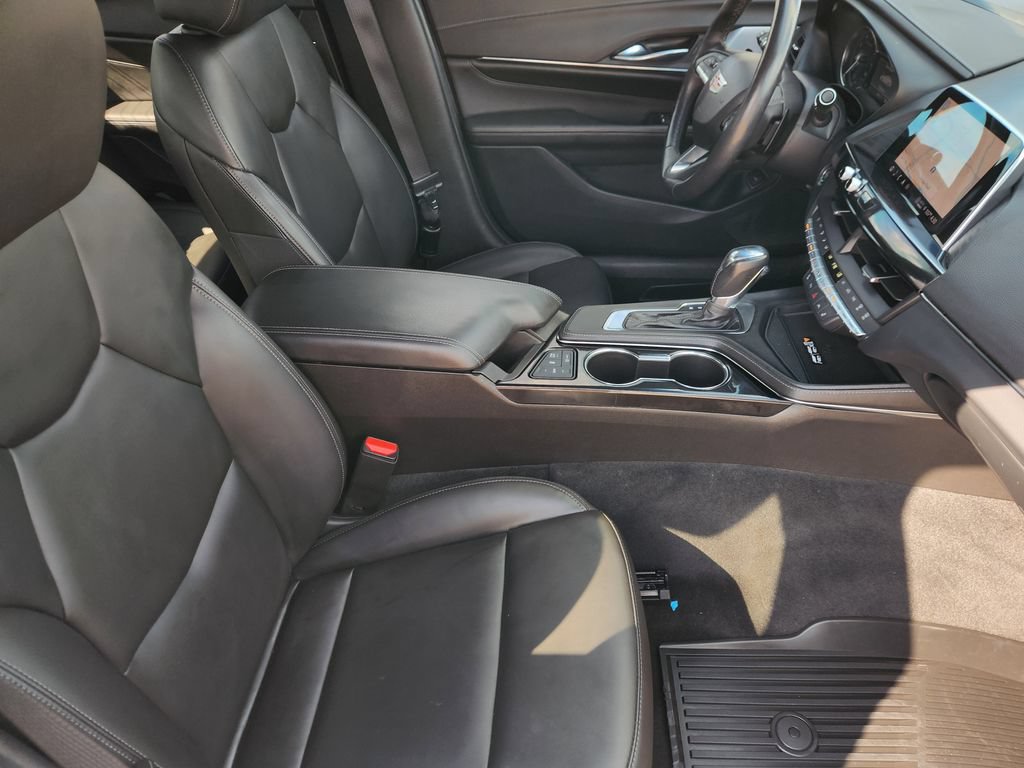 Used 2023 Cadillac CT4 Luxury w/ Sun And Sound Package RWD image 25