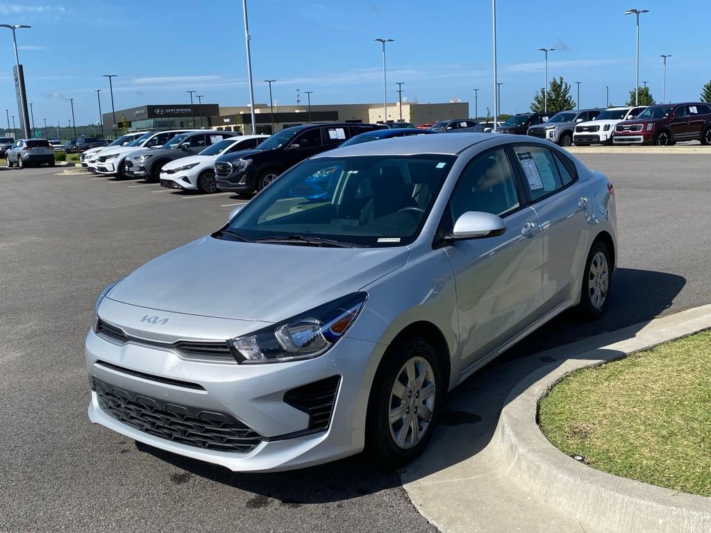 Certified 2023 Kia Rio LX FWD image 3
