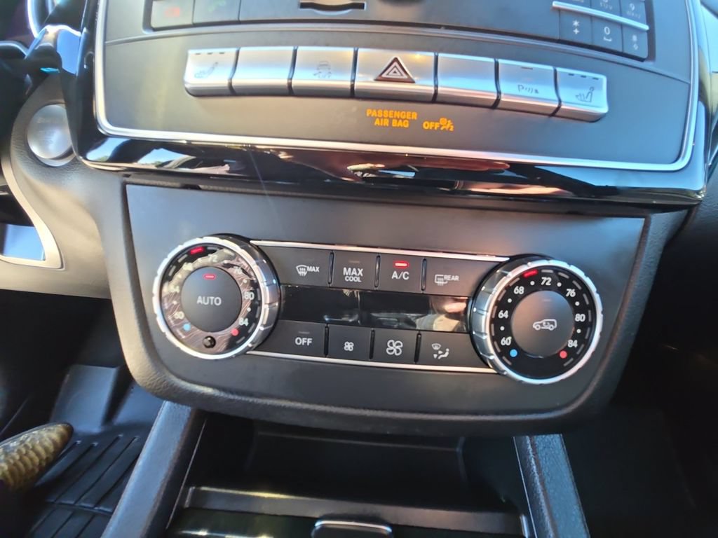 Used 2018 Mercedes-Benz GLE 350 4MATIC image 23