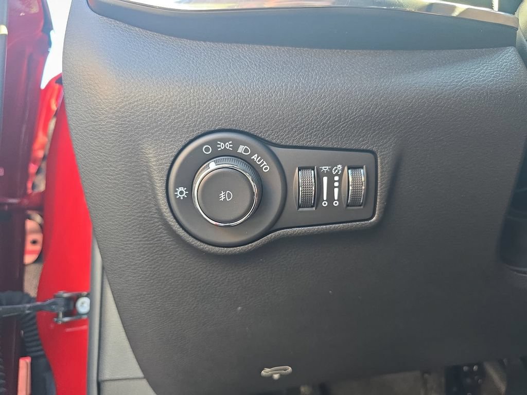 Used 2023 Jeep Compass Limited w/ Elite Group for (Red) Edition AWD/4WD image 25