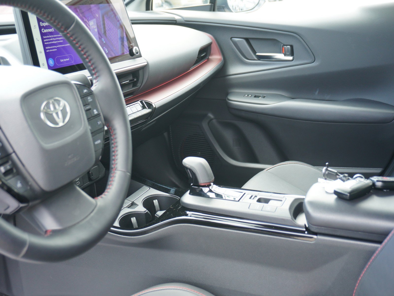 Used 2024 Toyota Prius Prime Premium w/ Advanced Technology Package FWD image 24