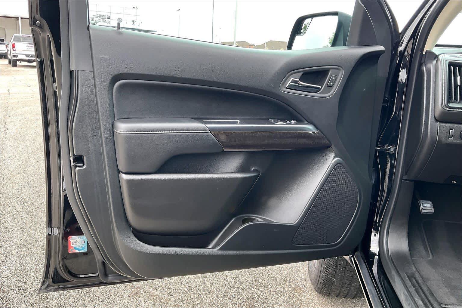 Used 2022 GMC Canyon Elevation RWD image 20