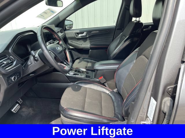 Used 2024 Ford Escape ST-Line w/ Tech Pack #1 AWD/4WD image 9