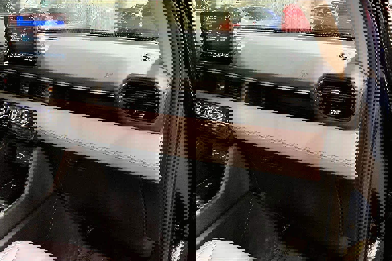 Used 2025 Honda Pilot EX-L image 19